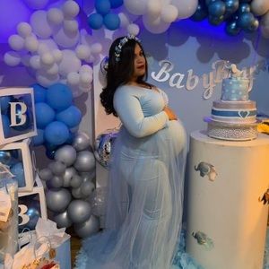 Meet your Posher, Yoeli